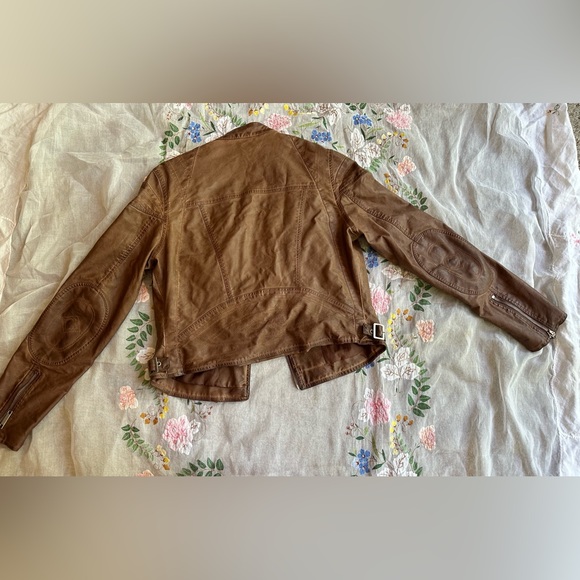 J2 faux leather coat. Size small - Picture 2 of 4